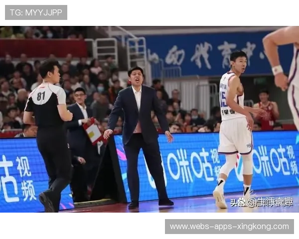 CBA天津大号三分扭转战局，展现超强逆袭力量