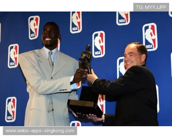 MLS费城组织层级十分到位,对方被迫回收防线